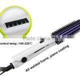 L-700 Hair Curler and Hair Straightening Brush With Massage Function thumbnail-4