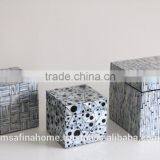 Square Mother of Pearl Box With Small Blue Strip Line Patterns thumbnail-1