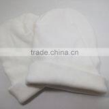 Hat Manufacturer of Pure White Acrylic Knitted Hat Warm and Lovely thumbnail-3