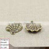 Wholesale Zinc Alloy Diy Accessories Fine Arts and Scallops Pendant thumbnail-2