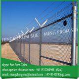 Strong chain link fences with barbed wire anti climb