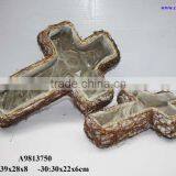 Cross Shaped Basket Made of Wood thumbnail-1