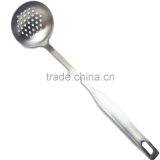 Stainless Steel Ladle With Long Handle Colander Soup Ladle thumbnail-3