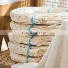 High Quality 100% Natural Good Quality Rattan Core Spline 2mm, 4mm, 8 Mm, 7 Feet Length Best Price Vietnam Supplier thumbnail-2