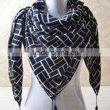 Wholesale 100% Cotton Printed Women Muslim Square Scarf With Tassel thumbnail-4