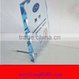 Beautiful Strong Acrylic Plate Stand thumbnail-1