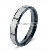 2016 Newest Design High Polished Cool Simple Stainless Steel Wedding Band Ring for Lover thumbnail-3