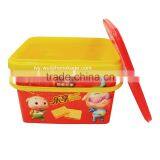 2.5L Plastic Cookies Container With Handle,In- Mold Label Food Grade Degradable Biscuit Plastic Container thumbnail-6