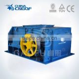 Low cost high capacity double roller crusher