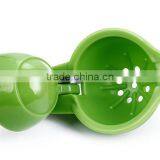 Plastic Material Kitchen Vegetable Fruit Orange Lemon Squeezer thumbnail-5