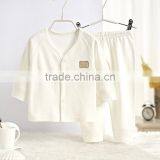 2017 Newest Style Lovely White Organic Cotton Baby Clothes Wholesale Infant Clothing Set thumbnail-2