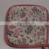 Kitch Pot Holder thumbnail-1