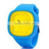 Bright Color Fashionable Square Case Silicone Rubber Watch thumbnail-6