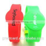 Waterproof Smart 13.56 MHz Silicone Rfid Bracelet for Attendance Access Control or Swimming Pool thumbnail-5