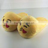 2015 Christmas Stores Online Embroidery Plush Emoji Home Plush Slippers
