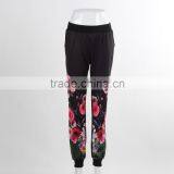 F5W30178 Ladies Contrast Panel Flower Print Jogger Pants thumbnail-1