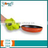 Daily Life Essential Silicone Fireproof Kitchen Oven Gloves thumbnail-1