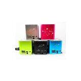 Lyrics Display Support TF/FM/USB, Multifunctional Mini Speaker thumbnail-3