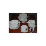 Porcelain Dinner Set thumbnail-1