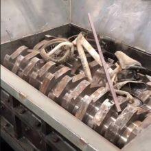 Industrial Tyre Shredder Machine Twin Shaft Crusher Shredding for Medical Waste Recycling Plant thumbnail-2