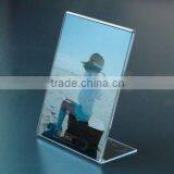 "L" shape pmma /plastic tabletop cheap photo frame/picture display stand