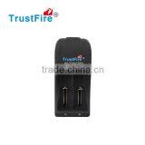 Factory Cheap Price Portable TR-006 Battery Charger for 26650 and 18650 Rechargeable Battery thumbnail-4
