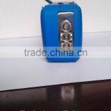 Emergency Solar Hand Crank Dynamo AM/FM/NOAA Weather Radio, Flashlight, Reading LED Light, Cell Phone Charger w/ USB Adaptor thumbnail-4