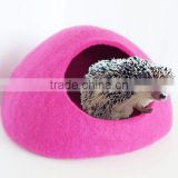 wholesale amazon hot warm 100% wool pet house Hedgehog house in china