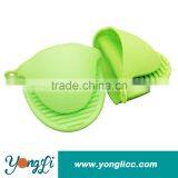 Eco-Friendly Silicon Glove Silicone Pot Holder Clip thumbnail-1