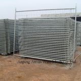 Hot Dipped Galvanised Customized Black Hog Wire Fence Wire Mesh Fence