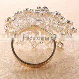 Fashionable Flower Shape Crystal Metal Alloy Napkin Rings thumbnail-2