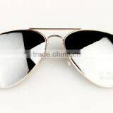 Italy Designer Brand Yiwu Wholesale Metal Sunglasses thumbnail-3