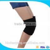 China Cheap Spontaneous Heat Sports Elastic Sport Knee Brace thumbnail-3