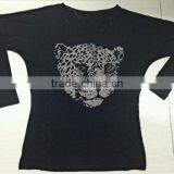 Woman's T-shirt thumbnail-1