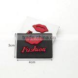 Black/white PU Leather Sew on Patches With Red Metal Lips Plates Fashion Clothing Label for Jeans/jacket PLB-012 thumbnail-1