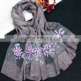 2017 High Quality Women Flower Embroidered Silk Scarf thumbnail-6