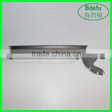 Metal Bracket Holder for Wood Shelve