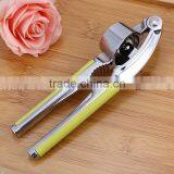 Factory Price Double Use Top Quality Multifunctional Accessories Garlic Press thumbnail-5
