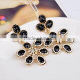 Black Flower Design Resin Pendant Earrings New Fashion Crystal Stud Earrings Jewelry Wholesale thumbnail-3