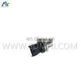 Auto Parts Fuel Rail High Pressure Sensor 8099063 For IVECO thumbnail-2