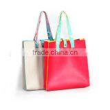 LCL-B1407292 shining pvc pu bi color customized fashion lady travel weekend tote hand bag