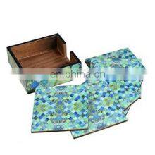 прямоугольный деревянный подстаканник