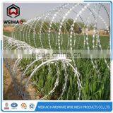 900mm Coil Diameter Sharp Razor Barbed Wire thumbnail-3
