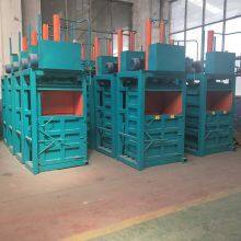 Petit compacteur hydraulique vertical pour carton pouvant être exporté dans de nombreux pays thumbnail-4