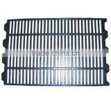 Cast Iron Pig Slat thumbnail-1