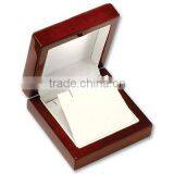 Luxury Red Ear Cuff Box thumbnail-2