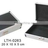 Newly Design Aluminum Cigar Packing Box Wholesale Cigar Gift Set Mini Cigar Case thumbnail-1