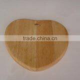 Rubber Wood Heart Shape Cutting Board thumbnail-1