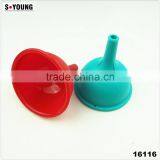 16116 Silicone Folding Funnel thumbnail-2