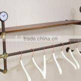 Metal Wall Rack thumbnail-3